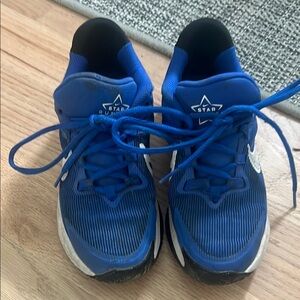 Blue Mesh Sneakers with Lace-Up Design and White Sole